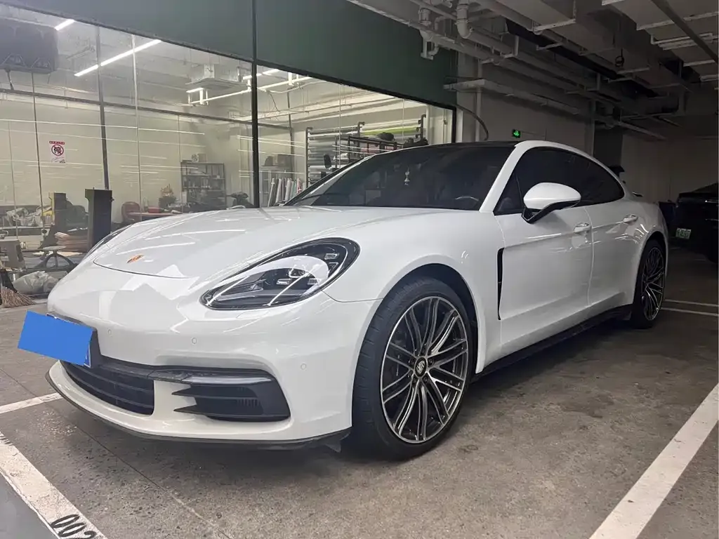 Porsche Panamera 2021 из CN, фото 1