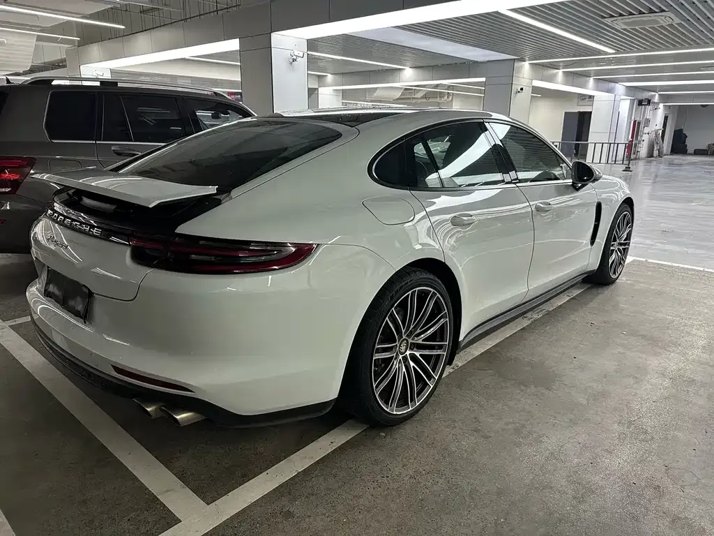 Porsche Panamera 2021 из CN, фото 10