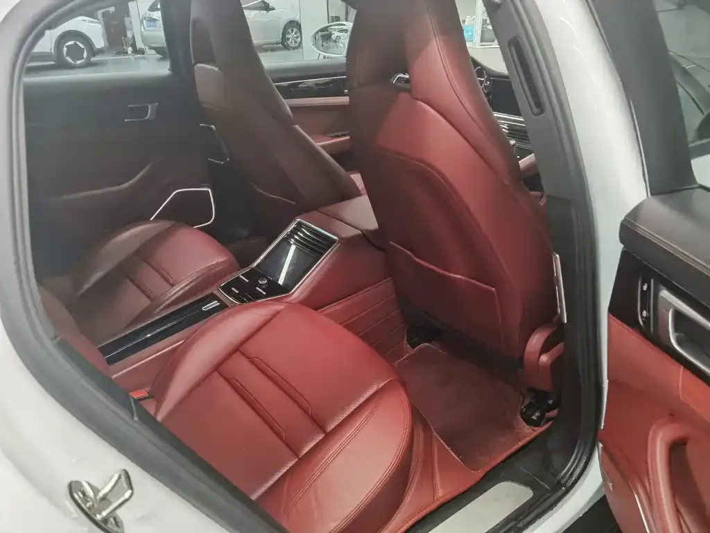 Porsche Panamera 2021 из CN, фото 7