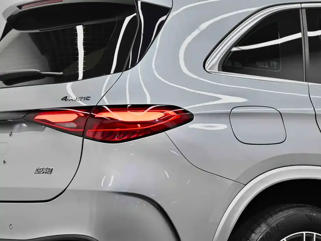 Mercedes-Benz GLC 2023 из CN, фото 2