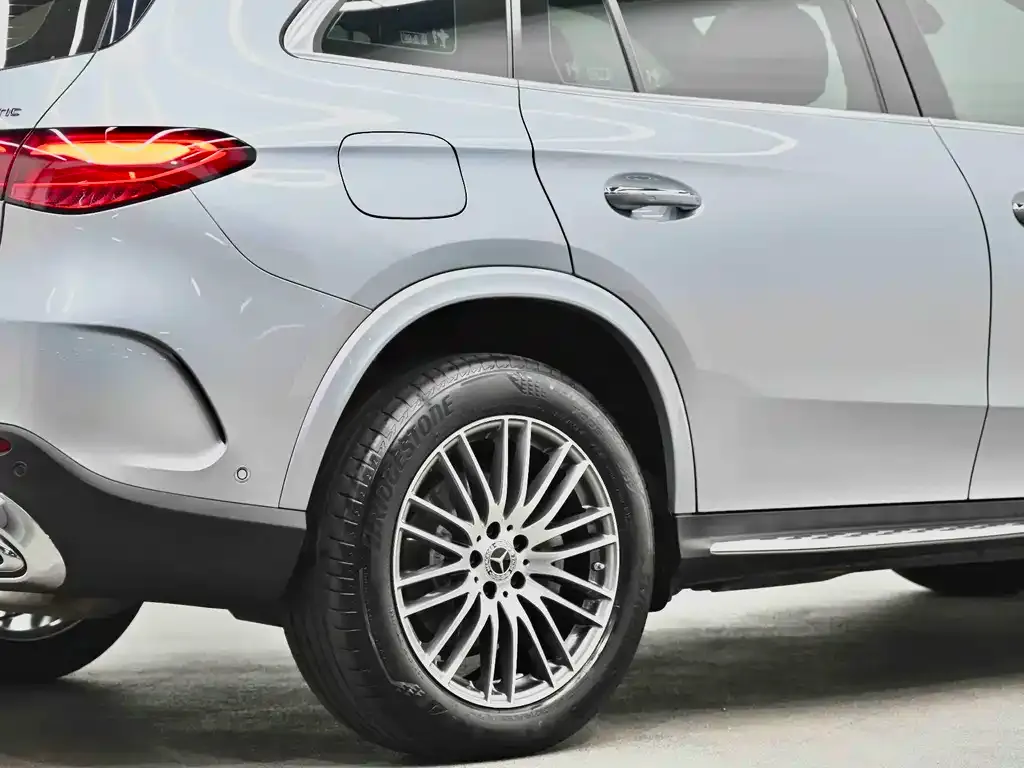 Mercedes-Benz GLC 2023 из CN, фото 5