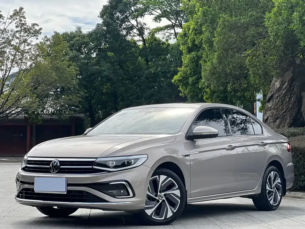 Volkswagen Bora 2023 из CN, фото 3