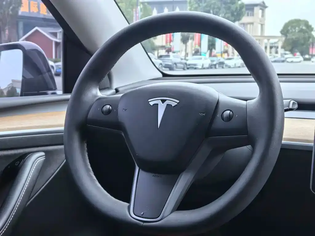 Tesla Model Y 2022 из CN, фото 8