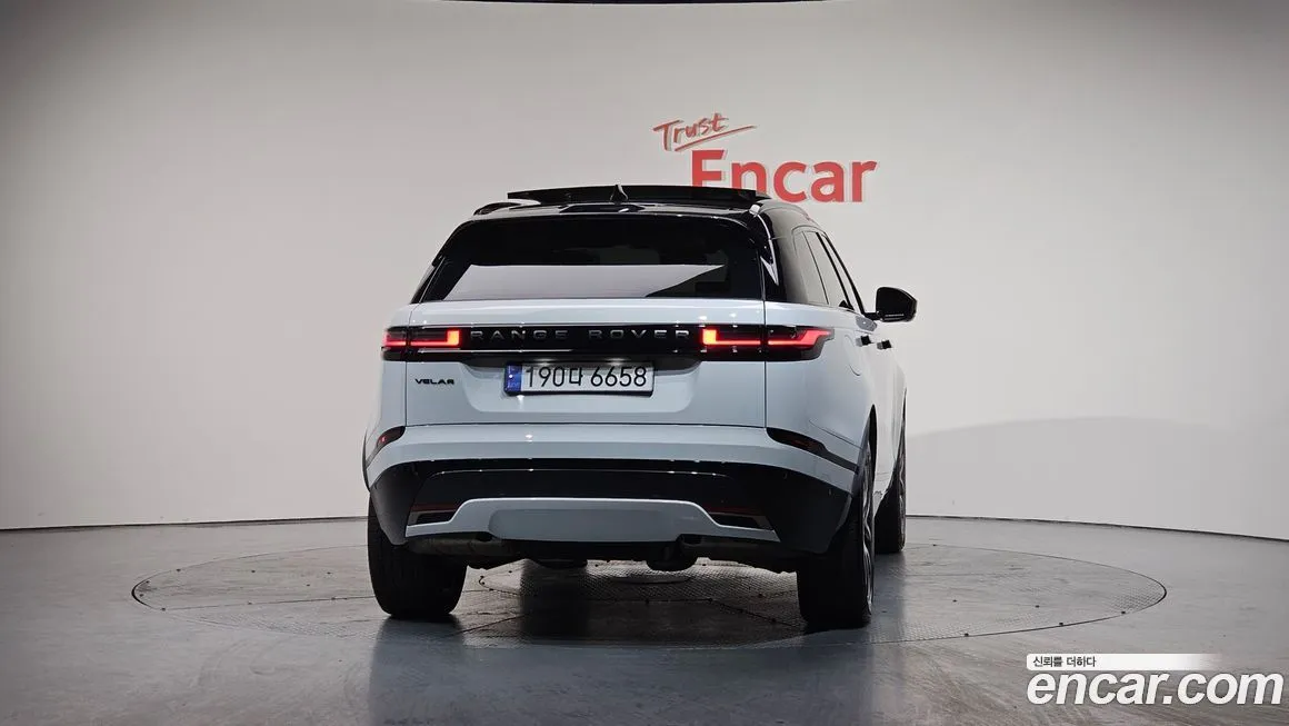 Land Rover Range Rover Velar 2025 из KR, фото 4