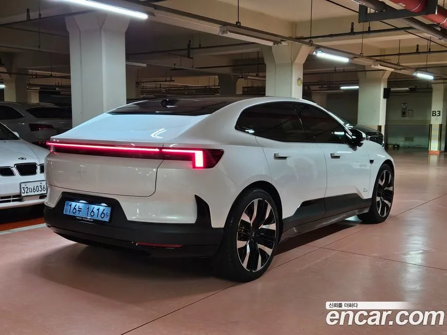 Polestar Polestar 4 — фото 6