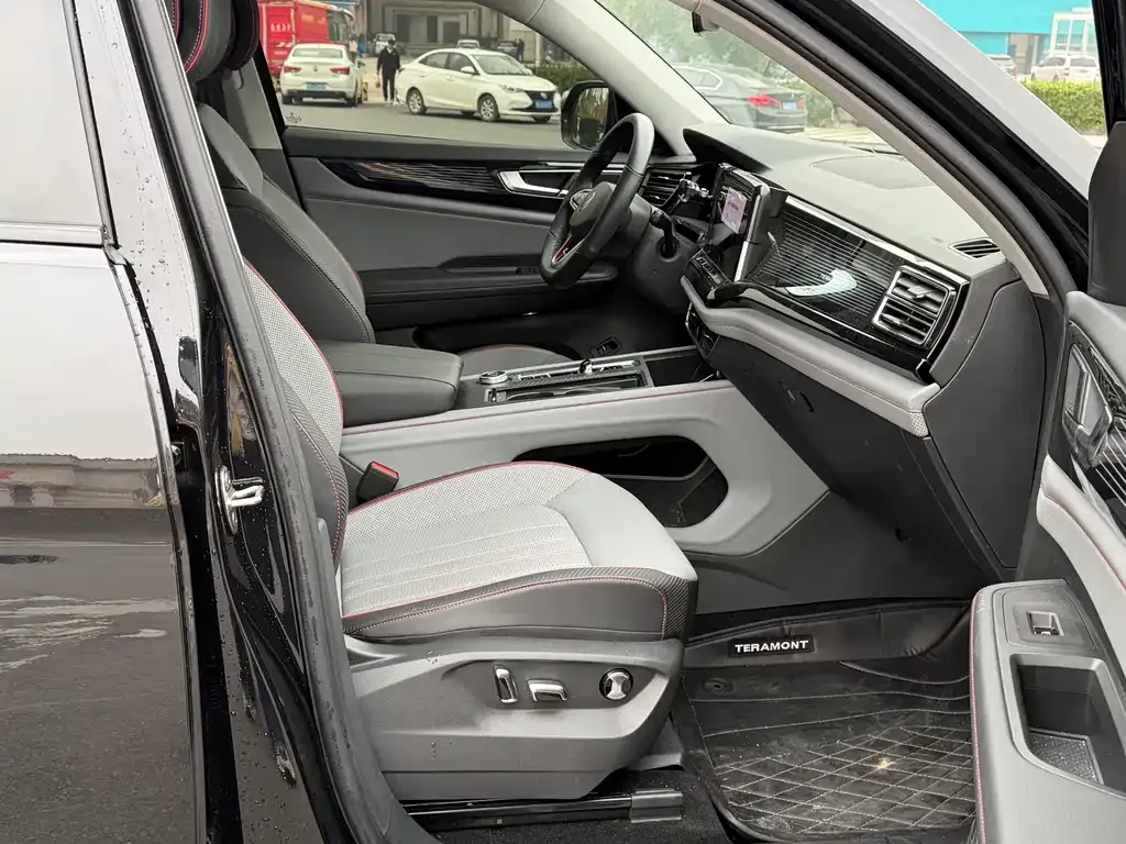 Volkswagen Teramont 2024 из CN, фото 5