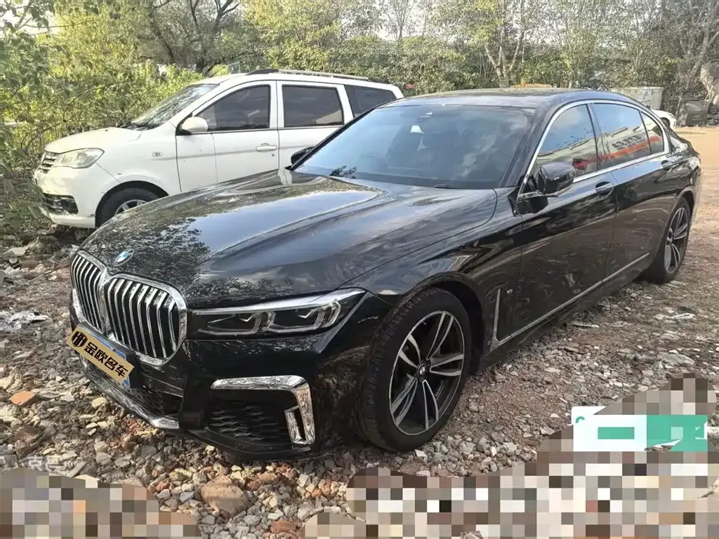 BMW 7 Series 2021 из CN, фото 1