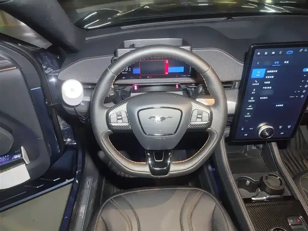 Ford Mustang Mach-E 2022 из CN, фото 3