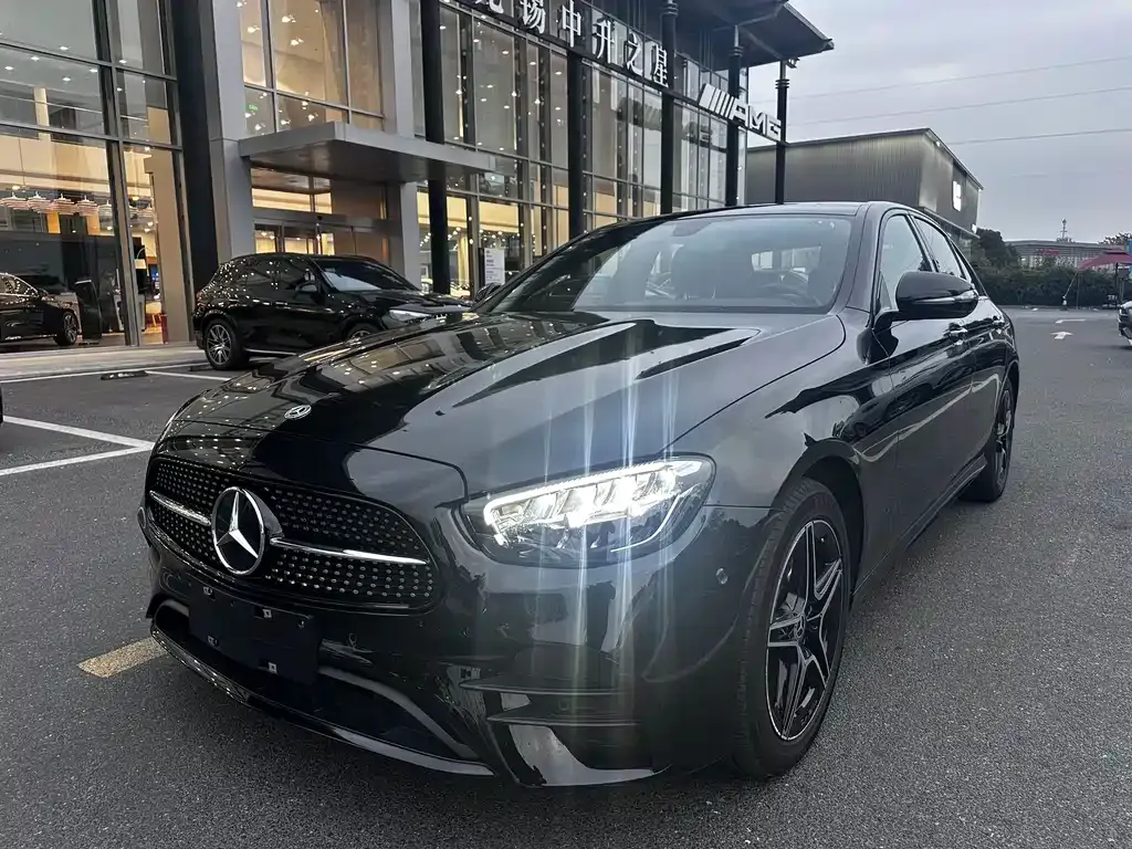 Mercedes-Benz E-Class (Import) — фото 1