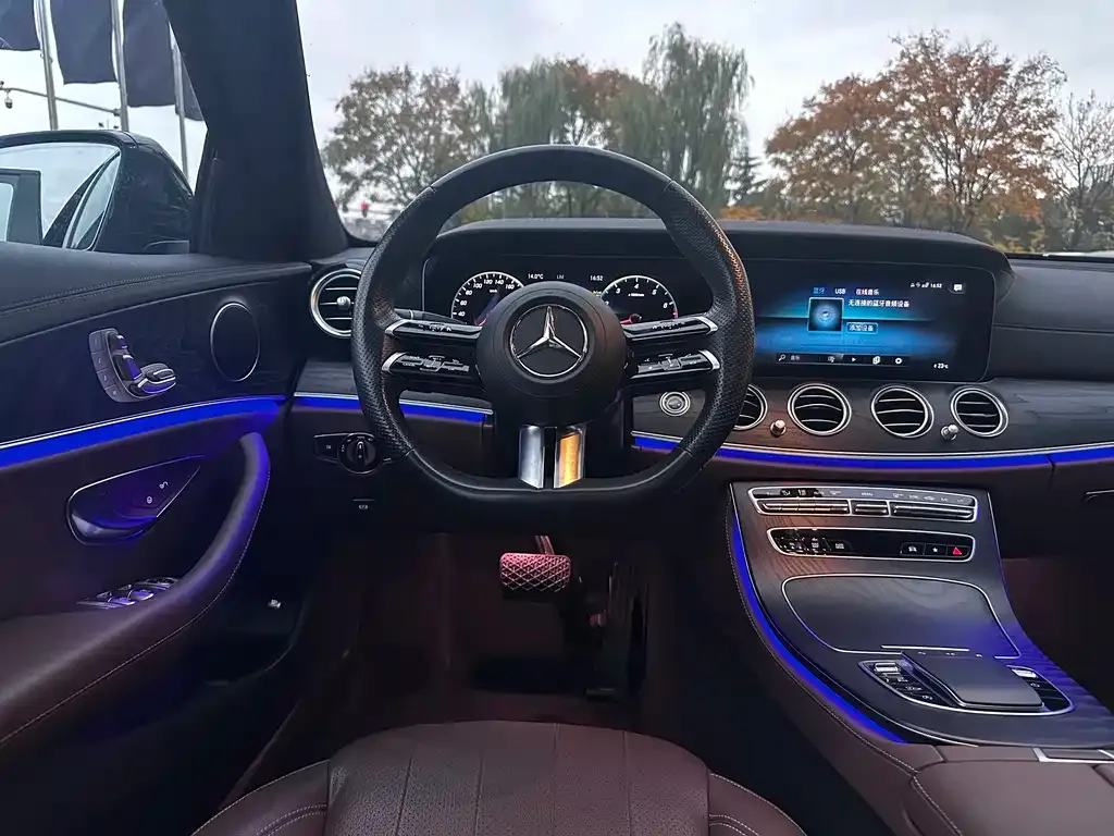 Mercedes-Benz E-Class (Import) — фото 10
