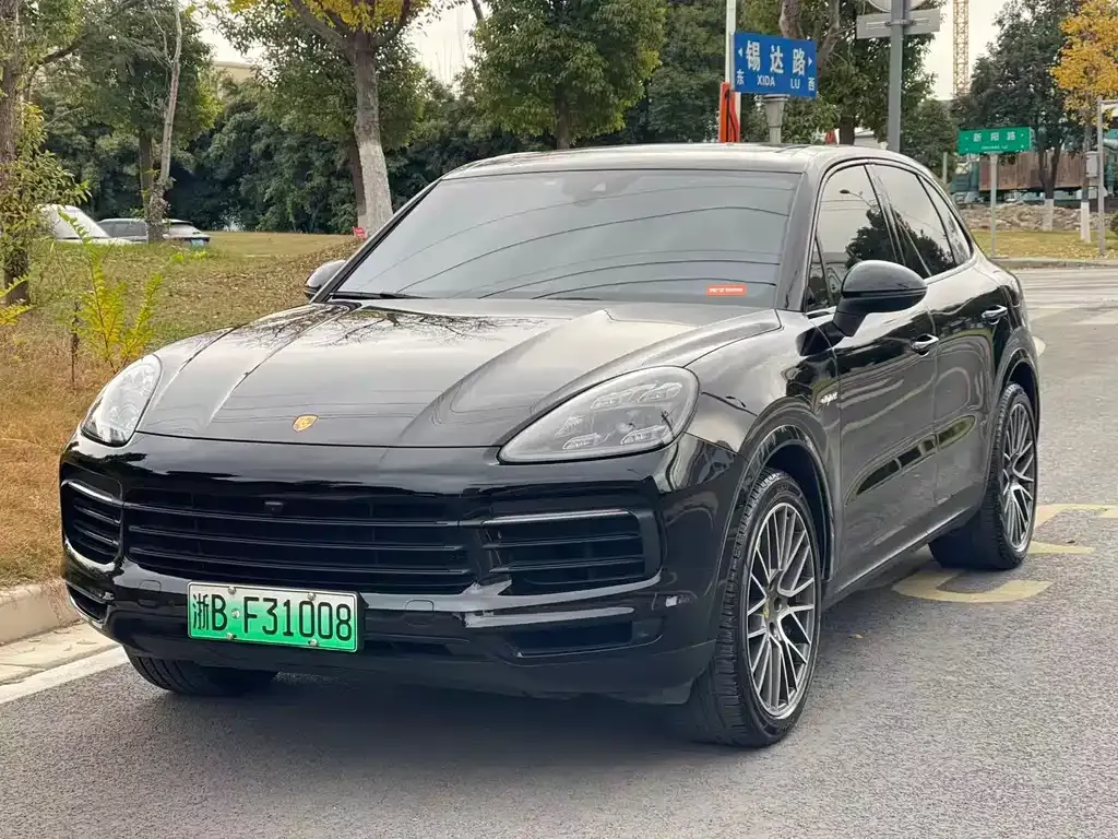 Porsche Cayenne Hybrid