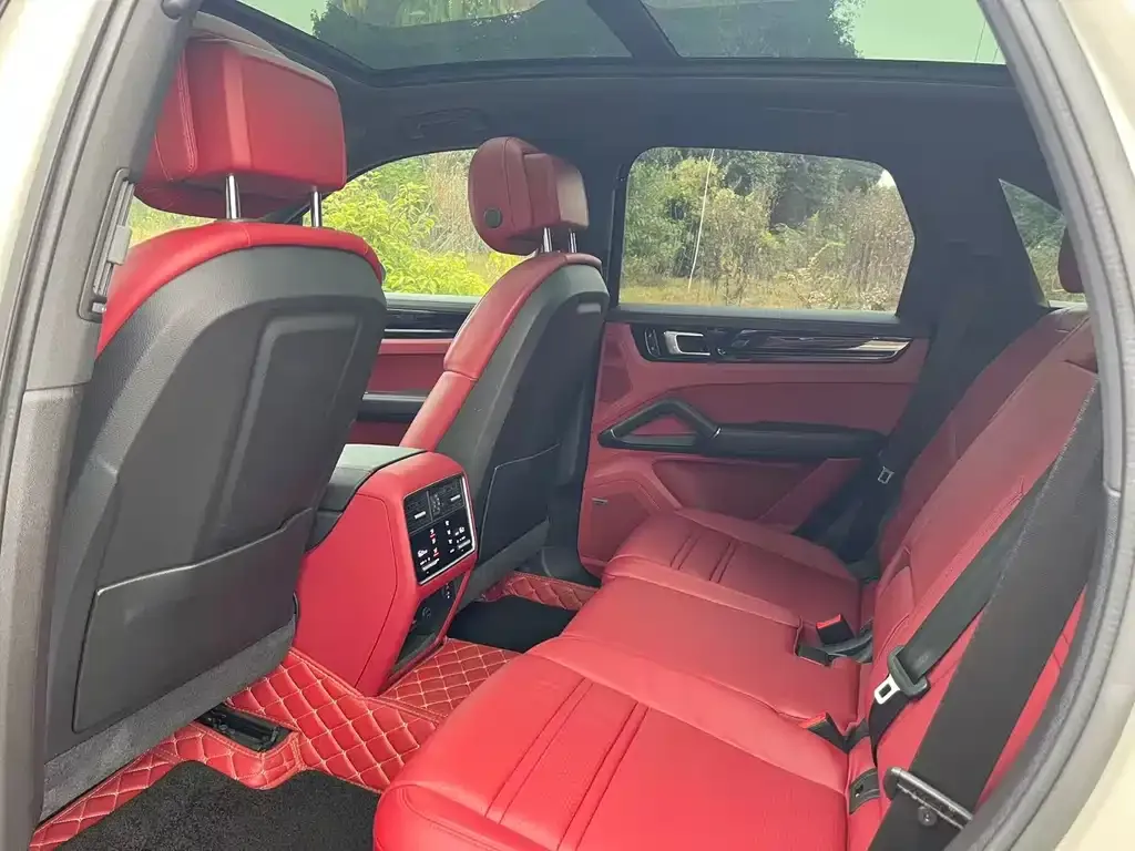 Porsche Cayenne Hybrid 2021 из CN, фото 10