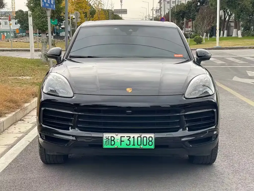 Porsche Cayenne Hybrid 2021 из CN, фото 2