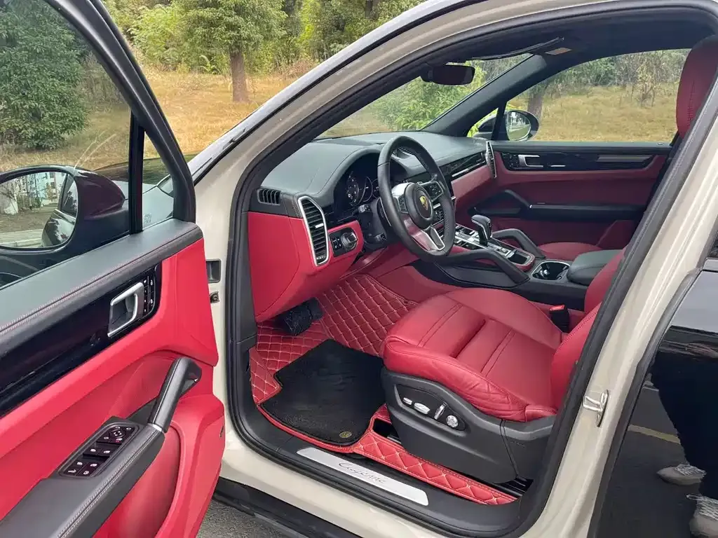 Porsche Cayenne Hybrid 2021 из CN, фото 8