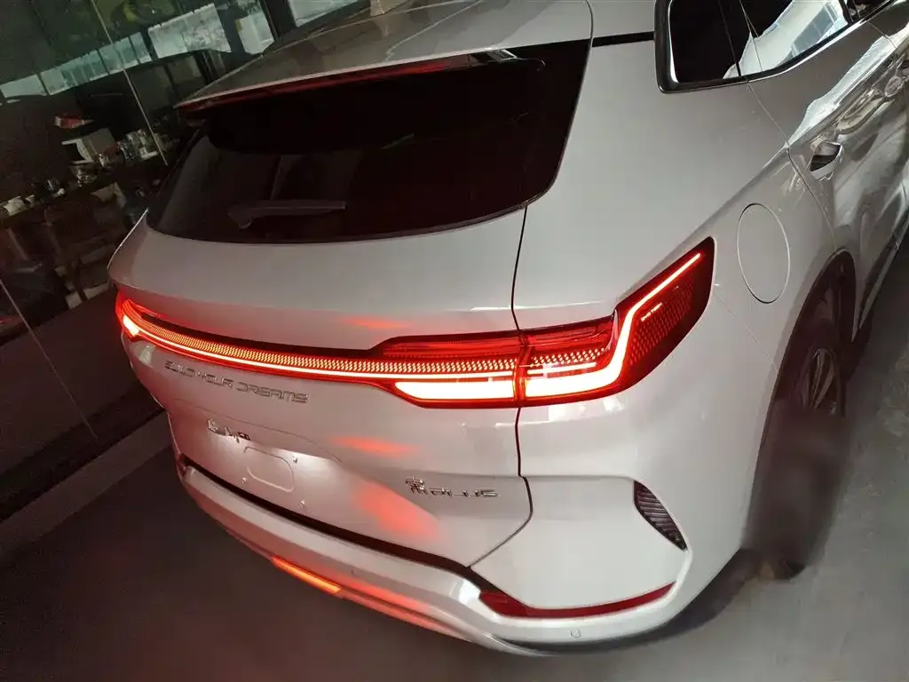 BYD PLUS New Energy — фото 6