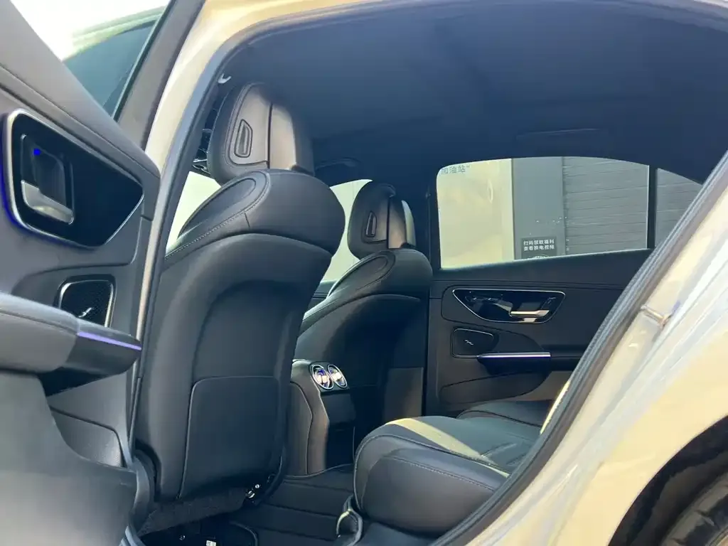Mercedes-Benz C-Class 2023 из CN, фото 5