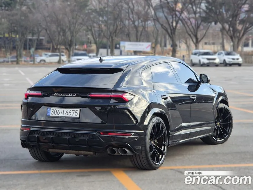 Lamborghini Urus — фото 4