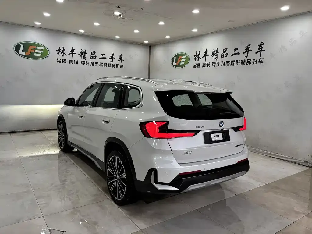 BMW X1 2025 из CN, фото 8