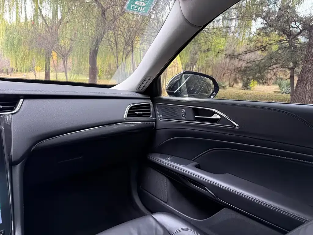 Ford Taurus 2021 из CN, фото 10