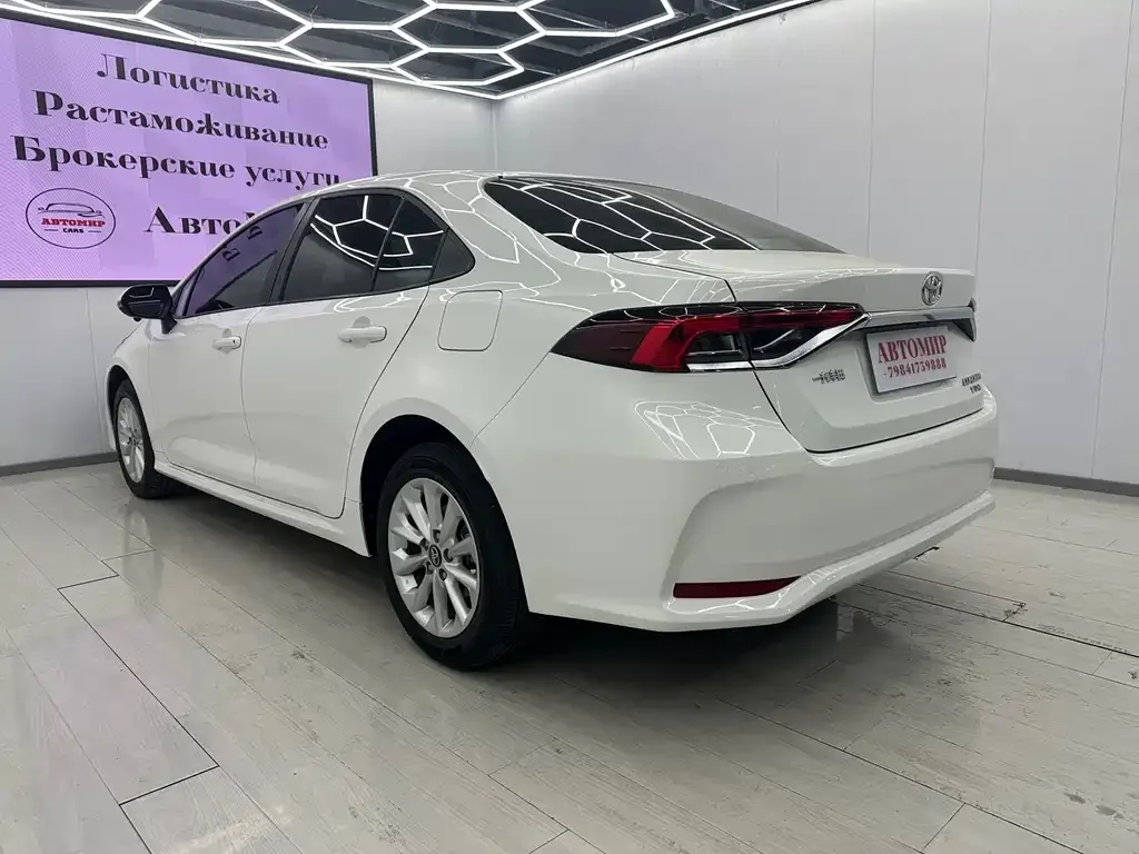 Toyota Corolla 2021 из CN, фото 7