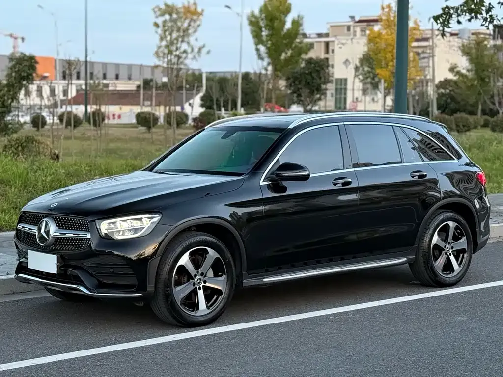Mercedes-Benz GLC — фото 1