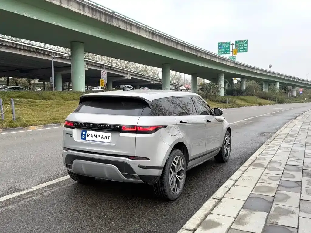 Land Rover Evoque 2021 из CN, фото 5