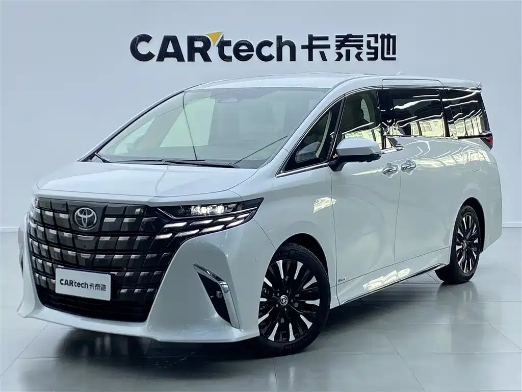 Toyota Alphard — фото 2