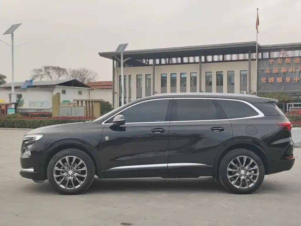Buick Enclave 2023 из CN, фото 4