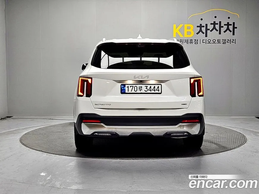 Kia Sorento — фото 4