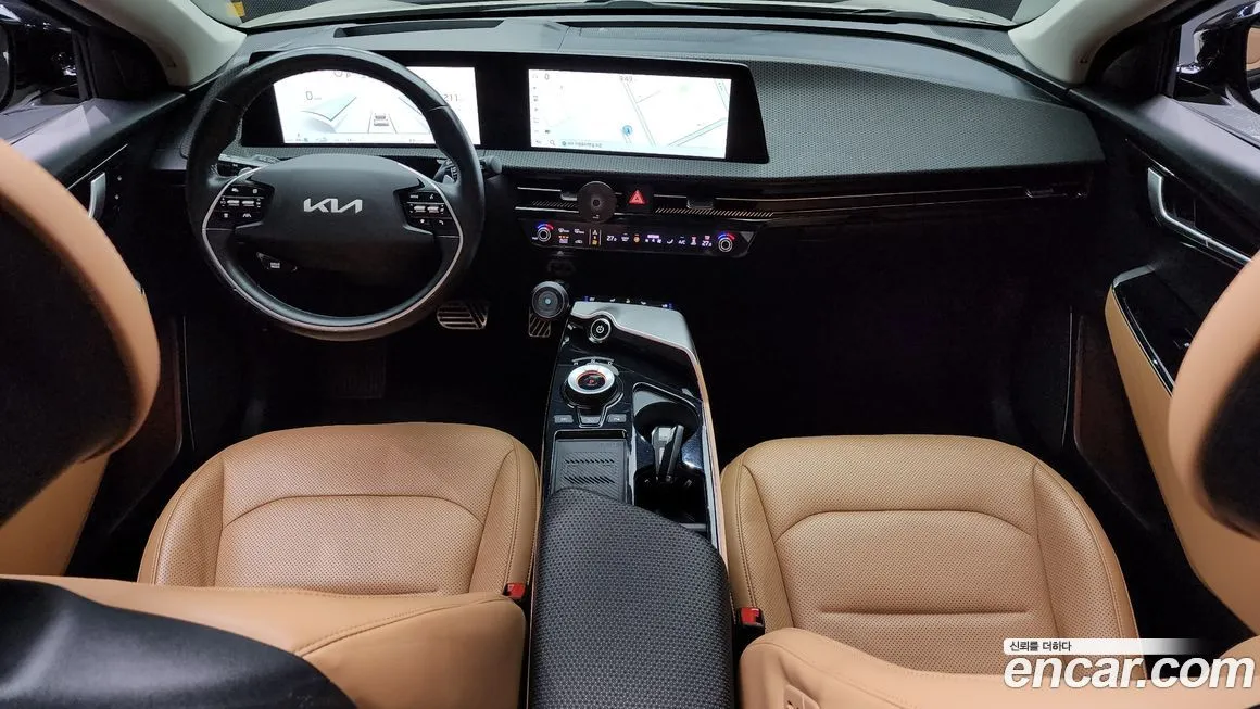 Kia EV6 — фото 7