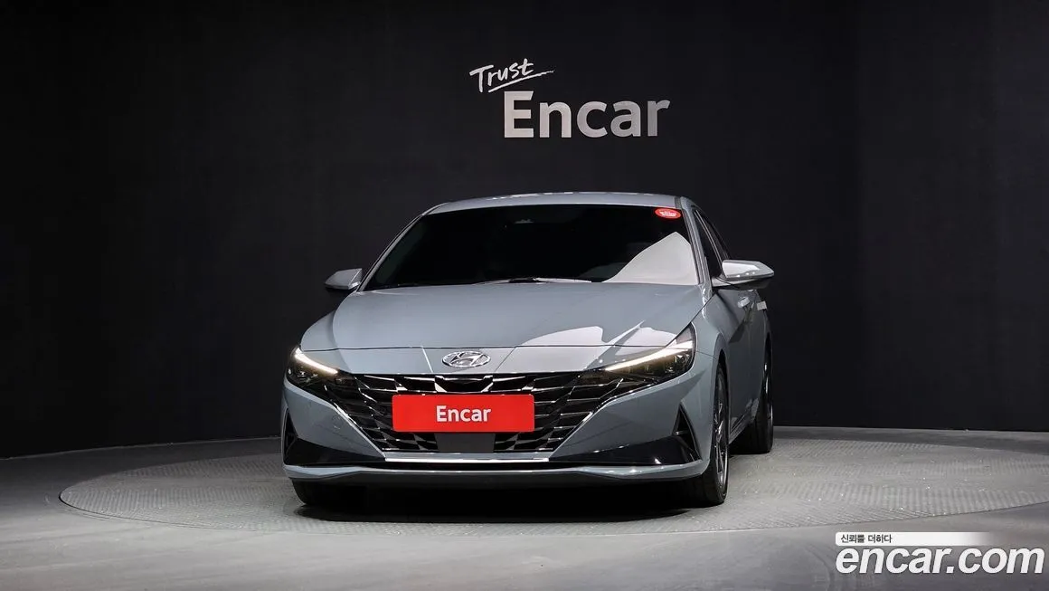 Hyundai AVANTE — фото 3