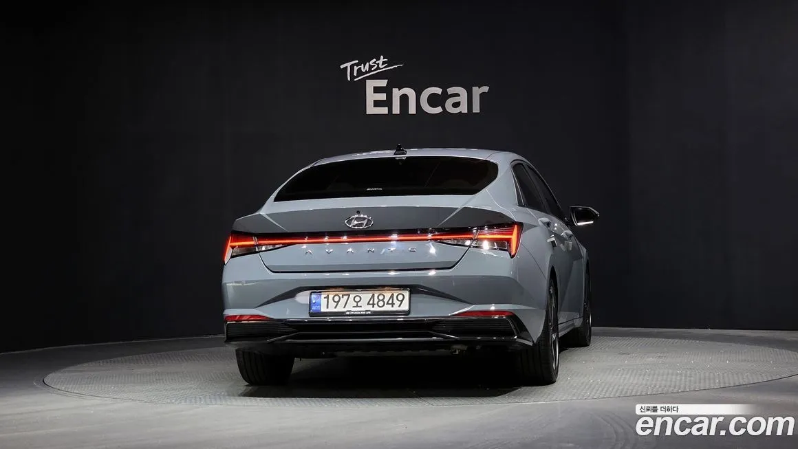 Hyundai AVANTE — фото 4