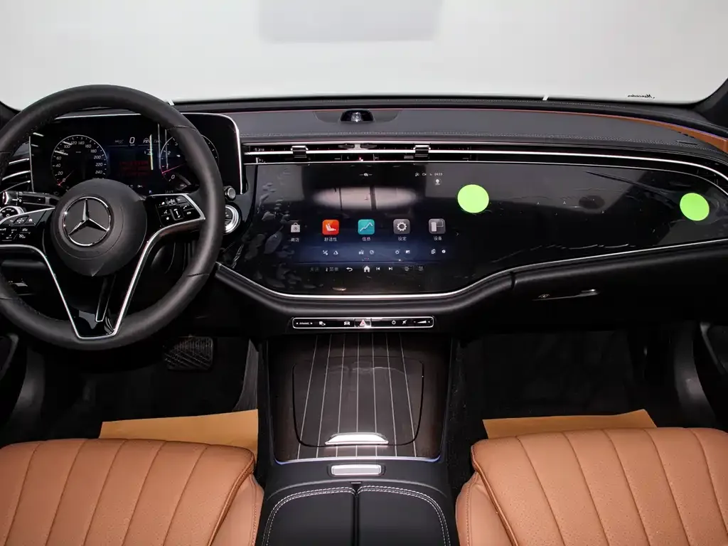 Mercedes-Benz E-Class 2025 из CN, фото 5