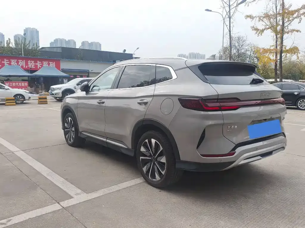 BYD PLUS New Energy — фото 5