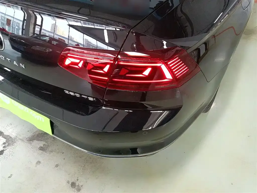 Volkswagen Magotan 2024 из CN, фото 8