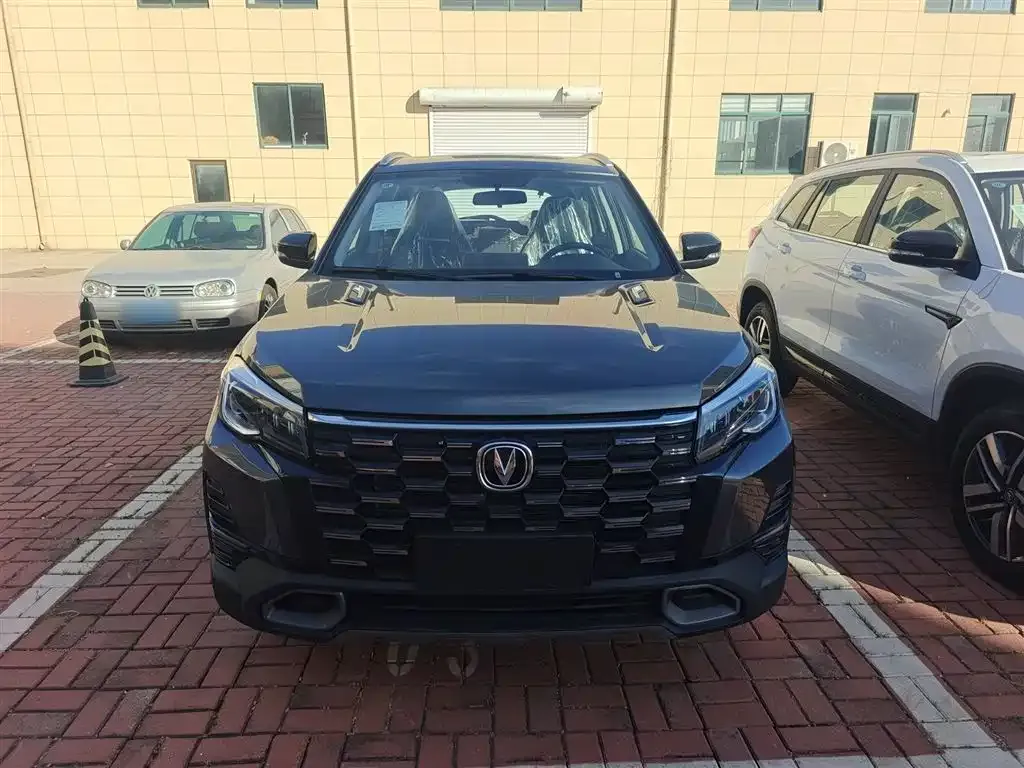 Changan CS75 2025 из CN, фото 3