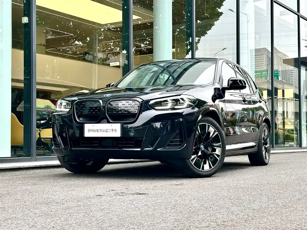 BMW iX3 2025 из CN, фото 1
