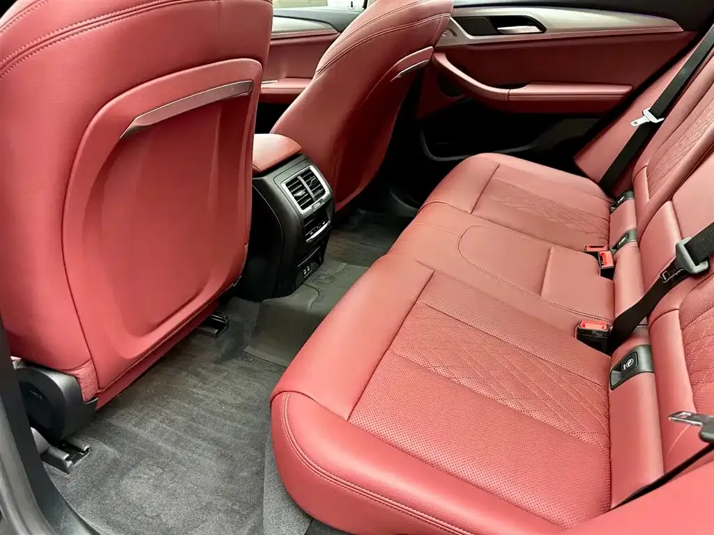 BMW iX3 2025 из CN, фото 8