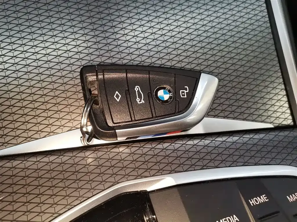 BMW 4 Series 2023 из CN, фото 9