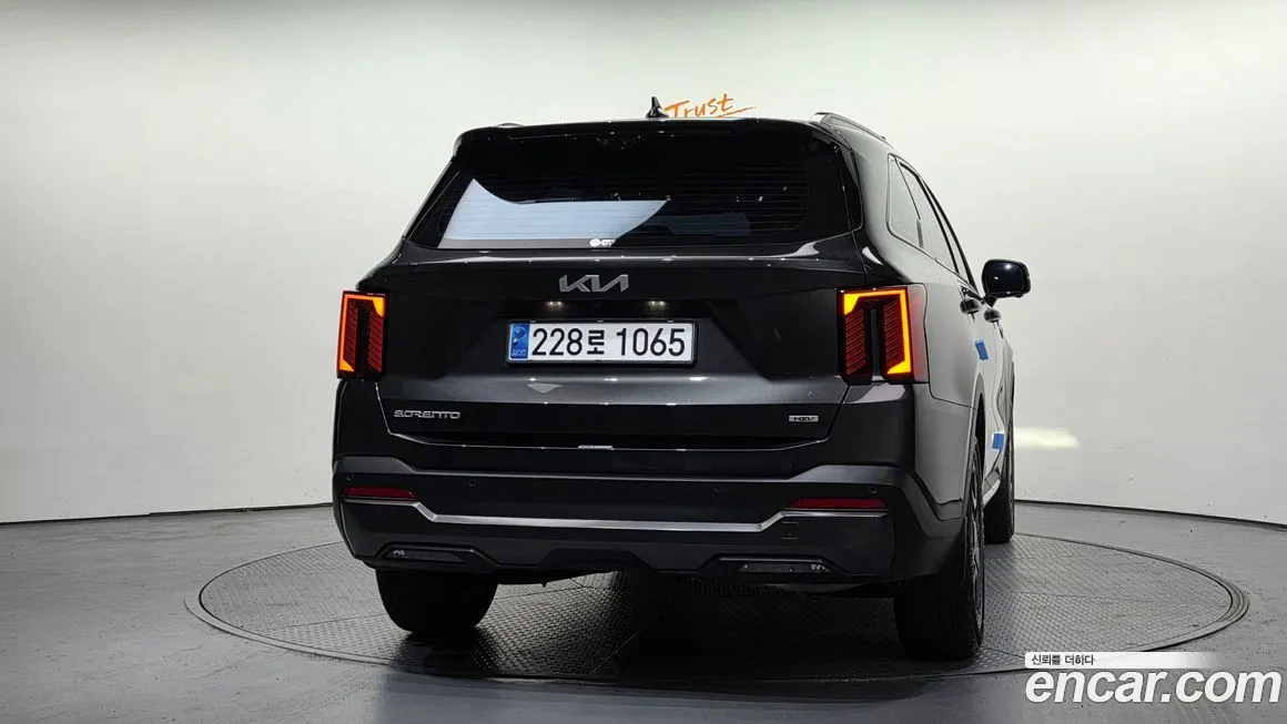 Kia Sorento — фото 4