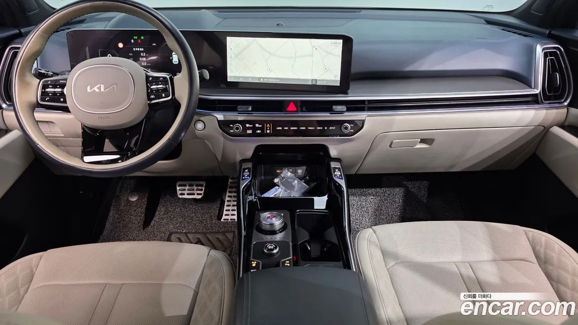 Kia Sorento — фото 7