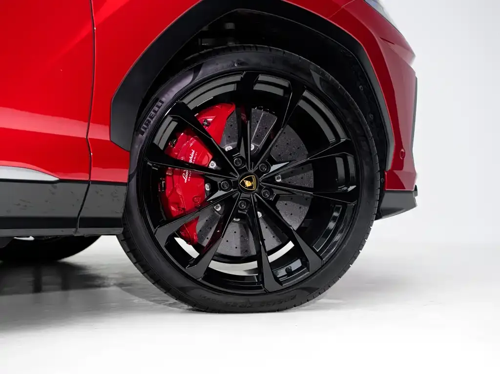 Lamborghini Urus 2023 из CN, фото 7