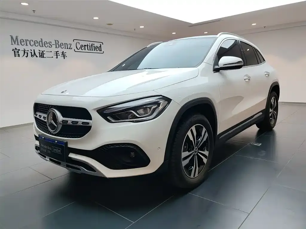 Mercedes-Benz GLA 2023 из CN, фото 1