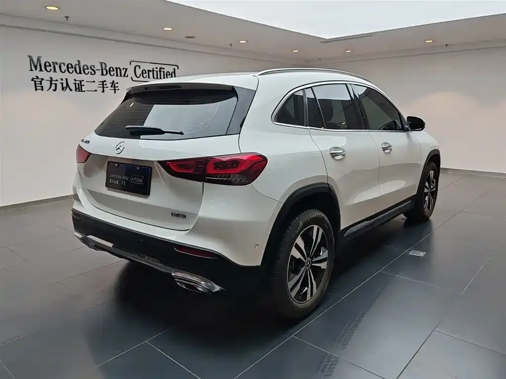 Mercedes-Benz GLA 2023 из CN, фото 3