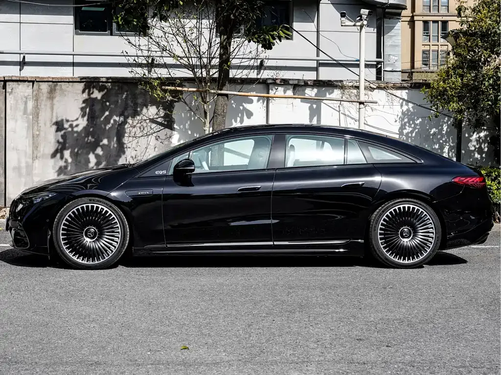 Mercedes-Benz EQS AMG 2023 из CN, фото 3