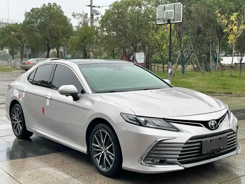 Toyota Camry 2023 из CN, фото 3