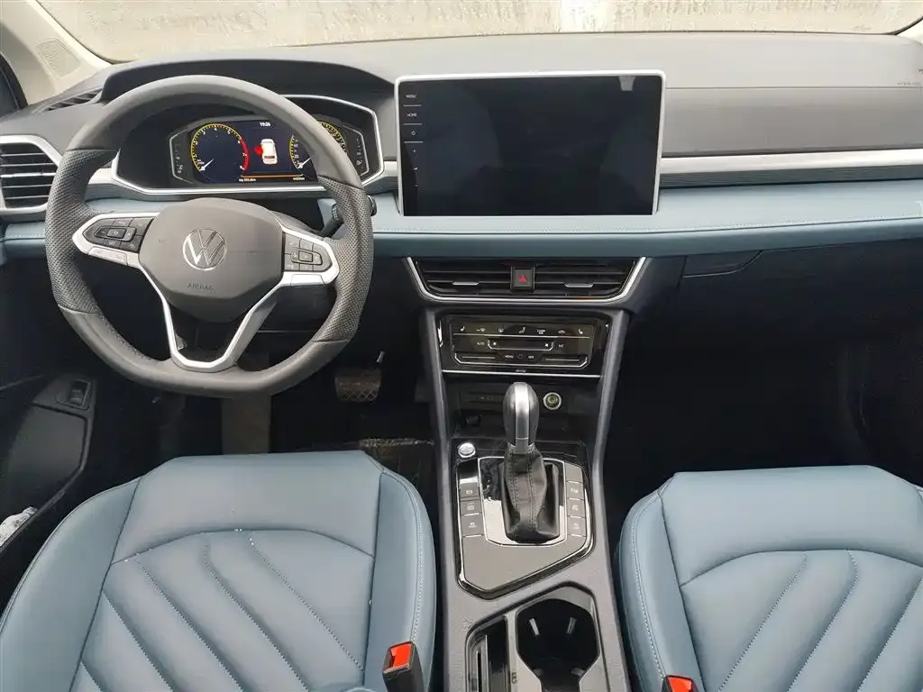 Volkswagen Tharu 2024 из CN, фото 10