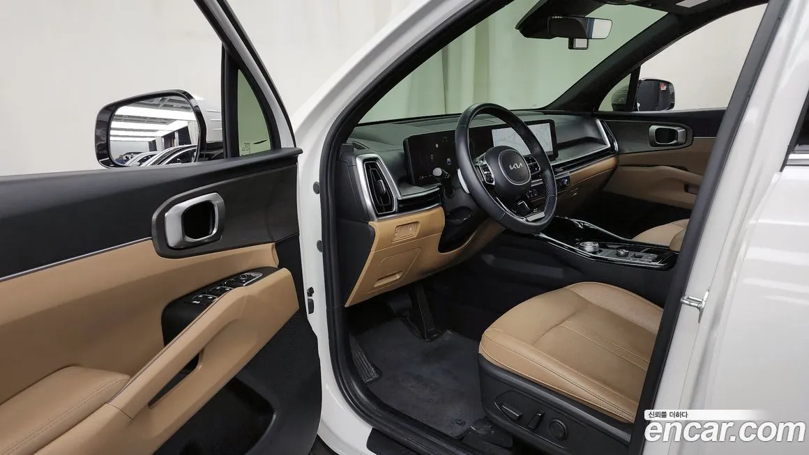 Kia Sorento — фото 10