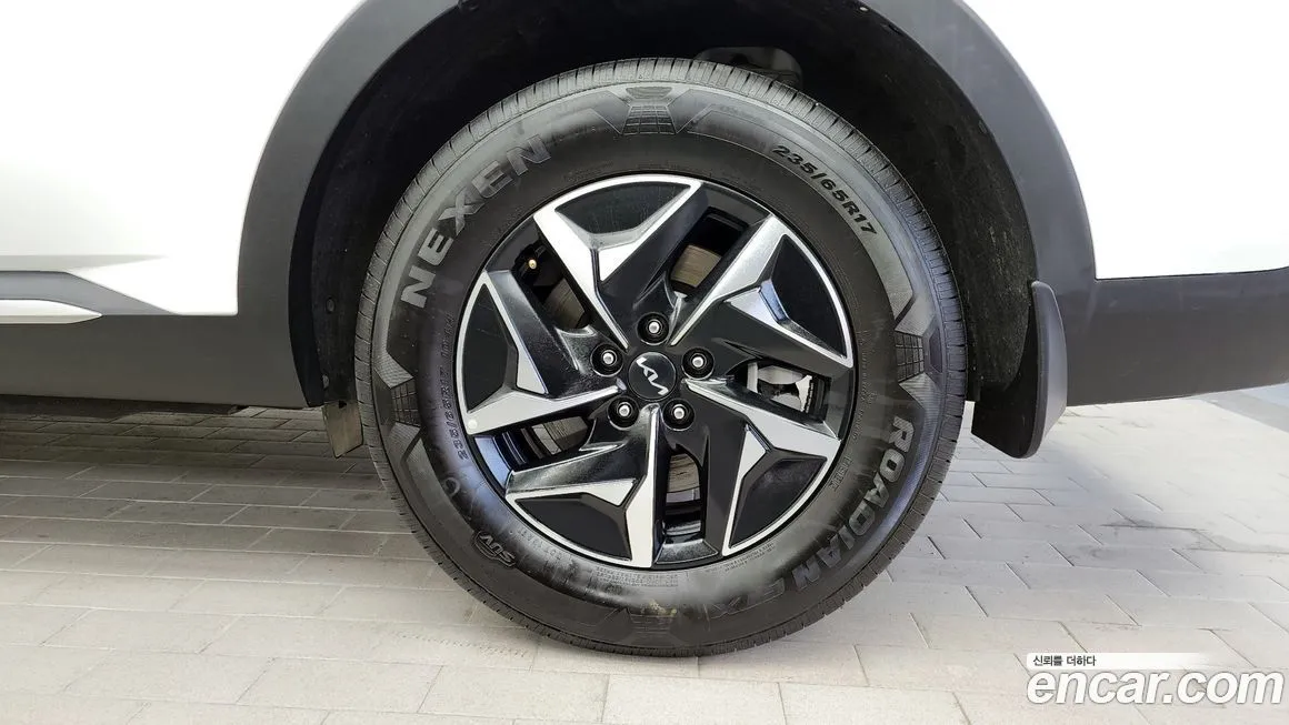 Kia Sorento — фото 5