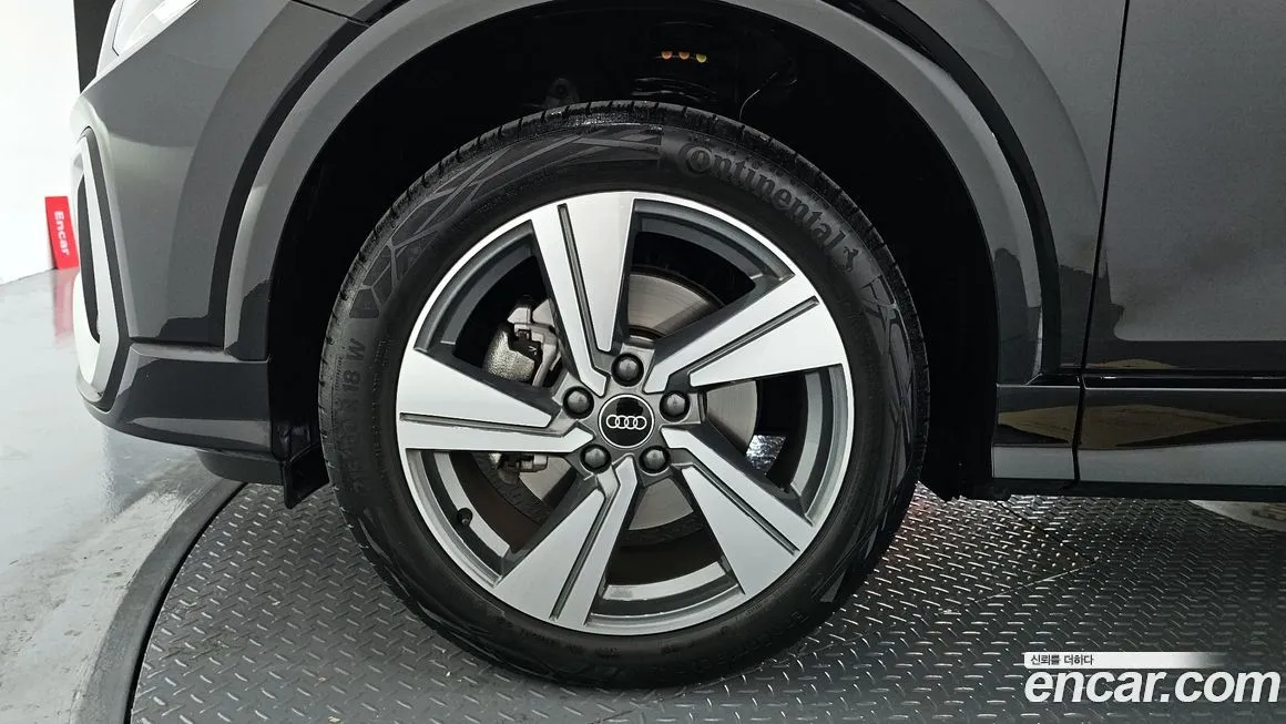 Audi Q2 2023 из KR, фото 5